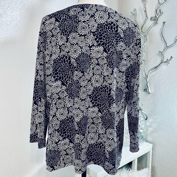 Prophecy Floral Long Sleeve Blouse - Picture 6 of 8